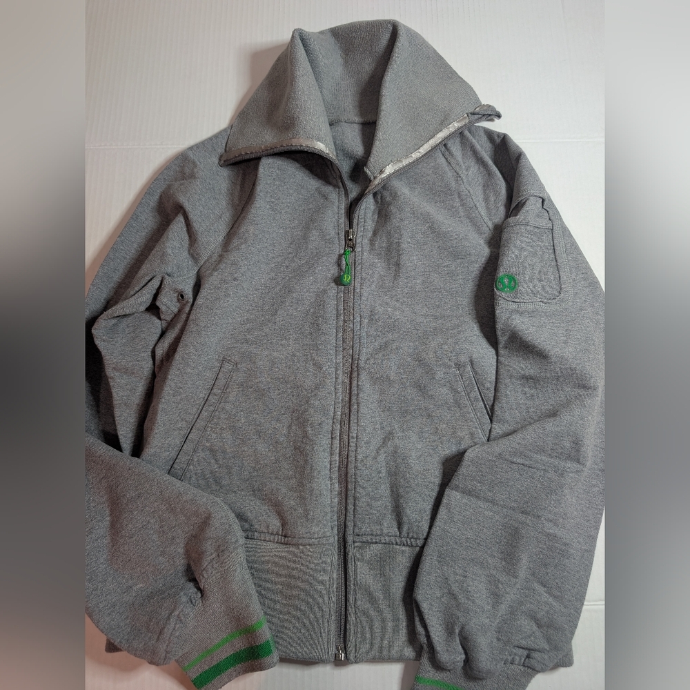 Lululemon | Gray/Green SunriseThick Full- Zip Scuba Jacket